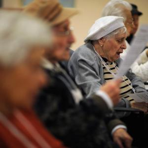 Ontario unveils 17 long-term care homes to get specialized dementia care funding