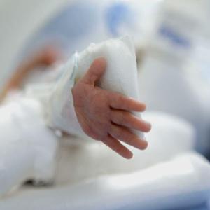 Parents, doctors call for free RSV shots for all infants in B.C.