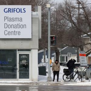 Plasma machine at Grifols collection centre issued five alerts before Winnipeg donor's death