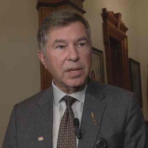 Province signs contract with new virtual health-care provider after missed deadline