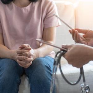 Repurposed drug may extend survival in aggressive ovarian cancer, trial shows