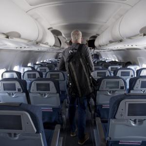 Should Canada consider US-style travel bans amid Ebola outbreak?