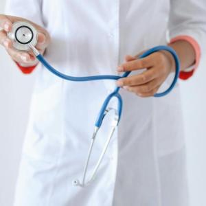 Skeptics voice concerns about access to doctors in Quebec's newest health bill