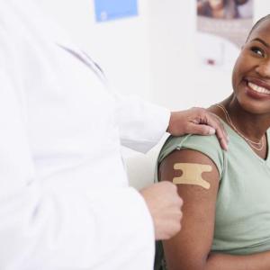 Study finds no increased risk with same-day flu, pertussis vaccination for pregnant women