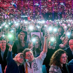 Thousands protest, demanding Quebec suspend law restricting doctors' labour actions, decreasing pay