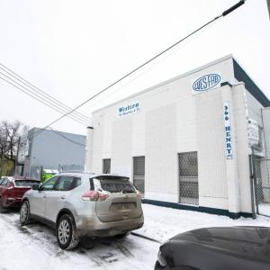 Tories decry limited hours of drug site, despite repeatedly opposing it