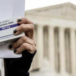 U.S. Supreme Court asked to pause ruling blocking telehealth and mail access to abortion pills