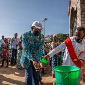 WHO puts Ebola outbreak death rate at 'huge' 30-50% as chief arrives in DRC
