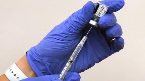 Spring dose of COVID vaccine available in Nova Scotia next week, for some
