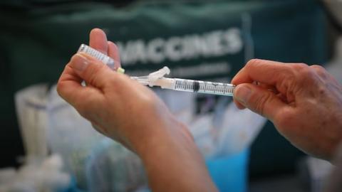 Spring COVID-19 vaccine doses expected for some Albertans