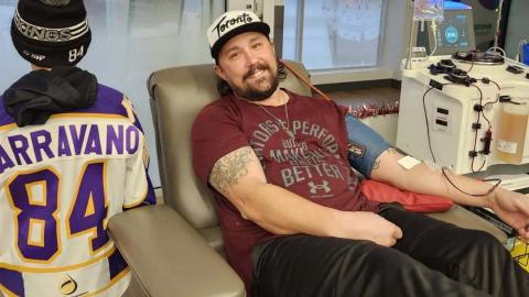 Canadian Blood Services says it needs 1 million new blood donors over the next 5 years