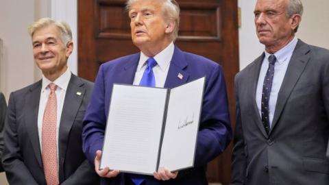 Trump wants to ‘equalize’ and lower drug prices. Could Canada be impacted?