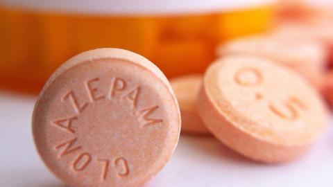 Anti-anxiety pill travels 52,000 kilometres to get to Canadian shelves, study shows