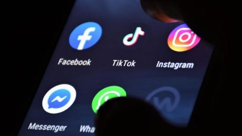 MPP wants public health units to warn parents about social media