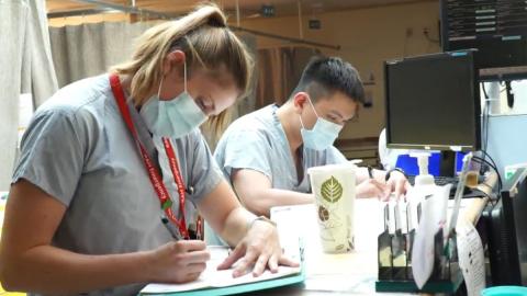 Health-care workers urge Alberta to halt plan limiting free COVID-19 vaccines