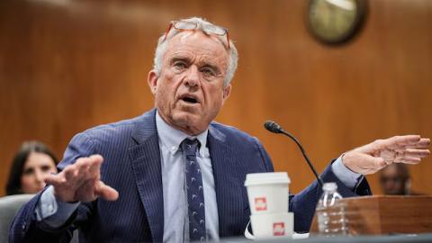 US Senate Democrats demand Kennedy explain canceling bird flu vaccine contract