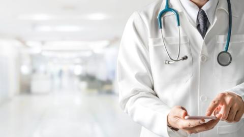 Fast-track licensing for U.S. doctors and nurses expected soon: BC Ministry of Health