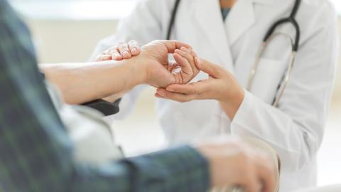 Should family doctors have patient quotas?