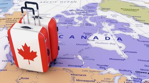 Provinces smoothing the road for U.S. doctors to come to Canada but Ottawa must do more