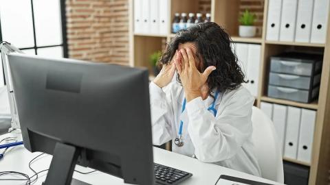 Canada's Family Doctors are Giving Up