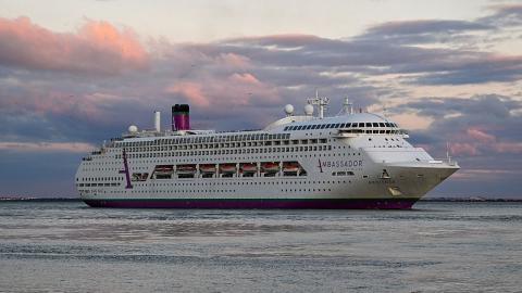 1,700 confined on cruise ship amid suspected norovirus outbreak in France