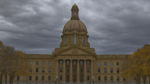 Alberta isn’t fixing healthcare. It’s abandoning it.