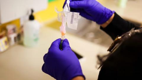 FDA panel considers a first-of-its-kind flu vaccine using mRNA technology
