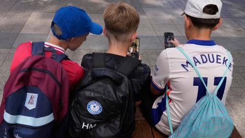 The social media ban sceptic: are we getting it wrong on kids, tech and mental health?