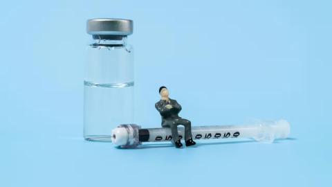U.S. FDA panel to review 7 peptides amid growing popularity