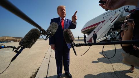 Trump threatens new tariffs on generic drug makers to take effect in two years
