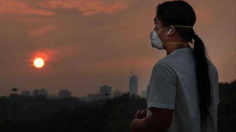 Climate anxiety is surging during a Toronto summer of extreme heat and smoke. How it’s impacting young Canadians