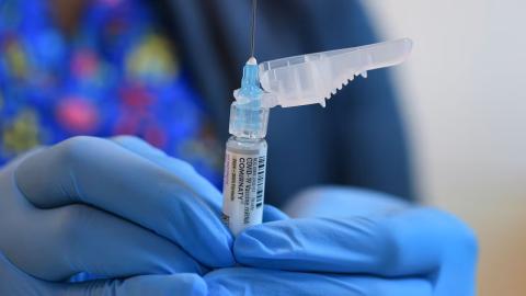 False claims about miscarriage risk from COVID-19 vaccines are spreading online. They use a faulty interpretation of data