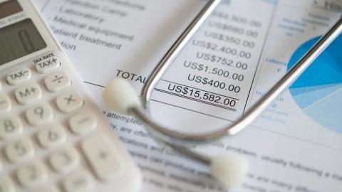 States try new tactics to bring down high hospital prices