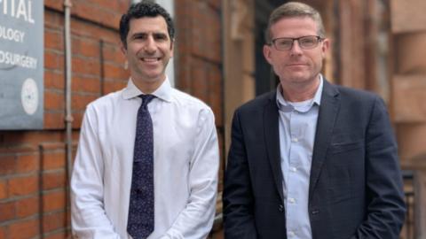Surgeons successfully complete 1st-ever AI-assisted brain tumour removal