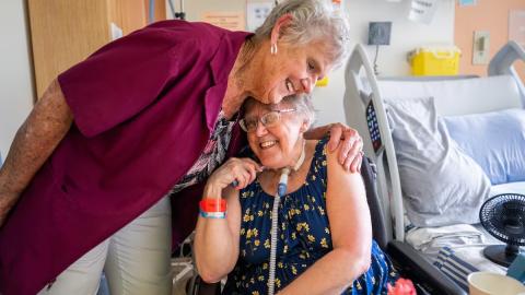How do volunteers fit into Canada’s health care system? We answered your questions