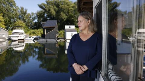Dementia turned her husband into a violent stranger. Inside a Toronto family’s nightmare