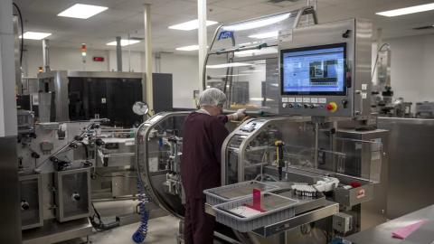 Canadians could save billions in next decade if off-patent drugs get to market quickly, report says