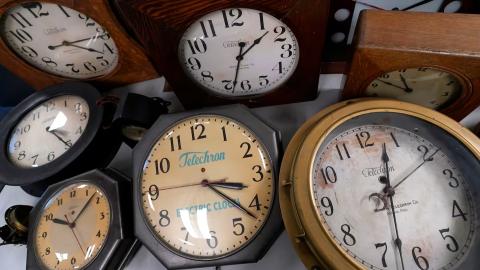 Canadians on permanent daylight time may face health risks, experts warn