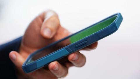 37 per cent of Canadians are trying to cut back screen time, meaning most aren't