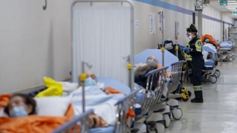 Canada’s emergency departments are in worse shape than before the pandemic. This is how bad it’s gotten
