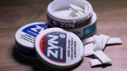 More young Canadians are using illegal nicotine pouches like Zyn. Here’s what that means for their health