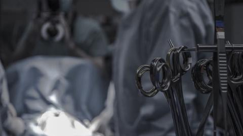 Manitoba adding 200 more hip and knee surgeries this year