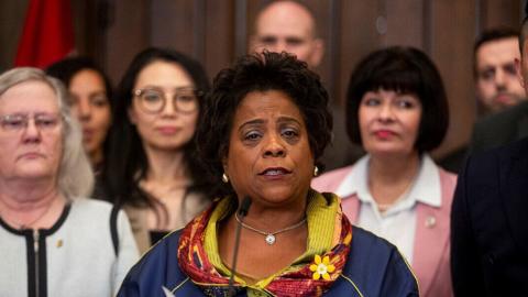 A class syllabus for Canada's medical school leadership