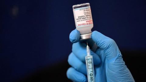 After a year of turmoil, cancer researchers see promising signs for mRNA vaccines