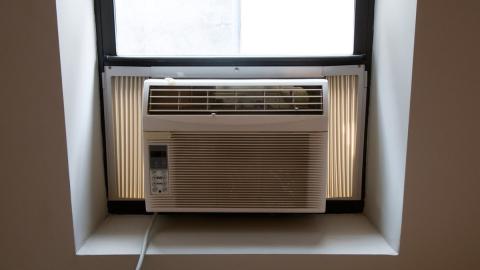 Air conditioning mandate saved lives in Ontario nursing homes, study concludes