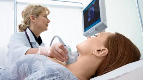 Alberta promising better care for cancer patients amid ongoing concerns about waits