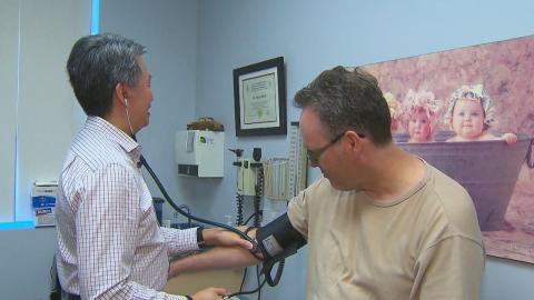 Alberta's 'dual-practice' healthcare plan will increase wait times: experts