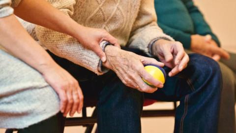 Alzheimer's drug that showed significant difference in early trials approved for use in Canada
