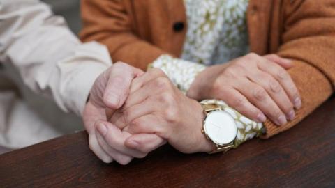 Alzheimer's treatment: Lithium may protect aging brains