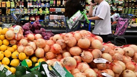 American food safety likely headed for a breakdown amid funding cuts